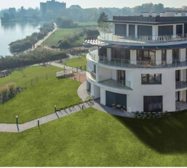 Balatonparti Gyoengyszem Apartment Keszthely Luaran gambar